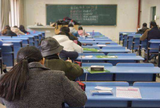 �м���(j��ng)������ԇ�������C �C����;��ʲô